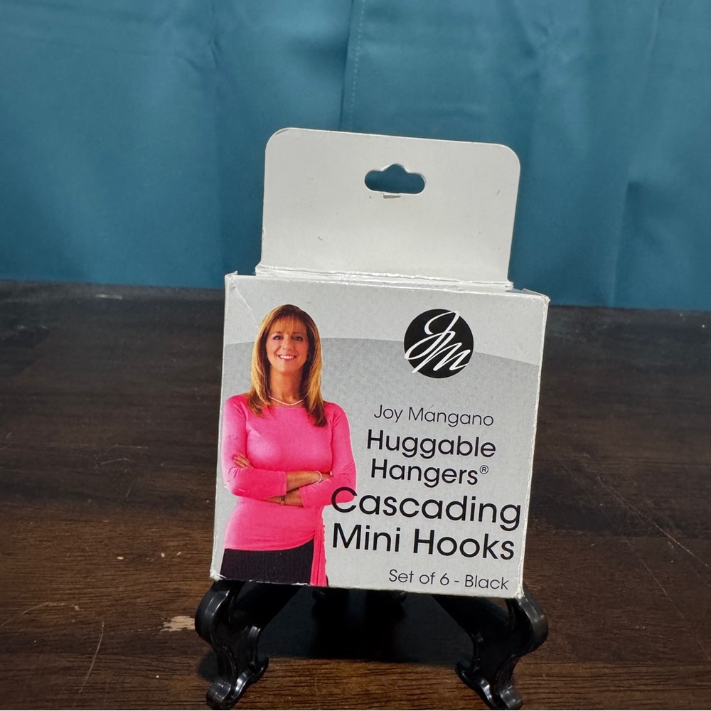 New JOY MANGANO Huggable Hangers Cascading Hook Black 6 Pack